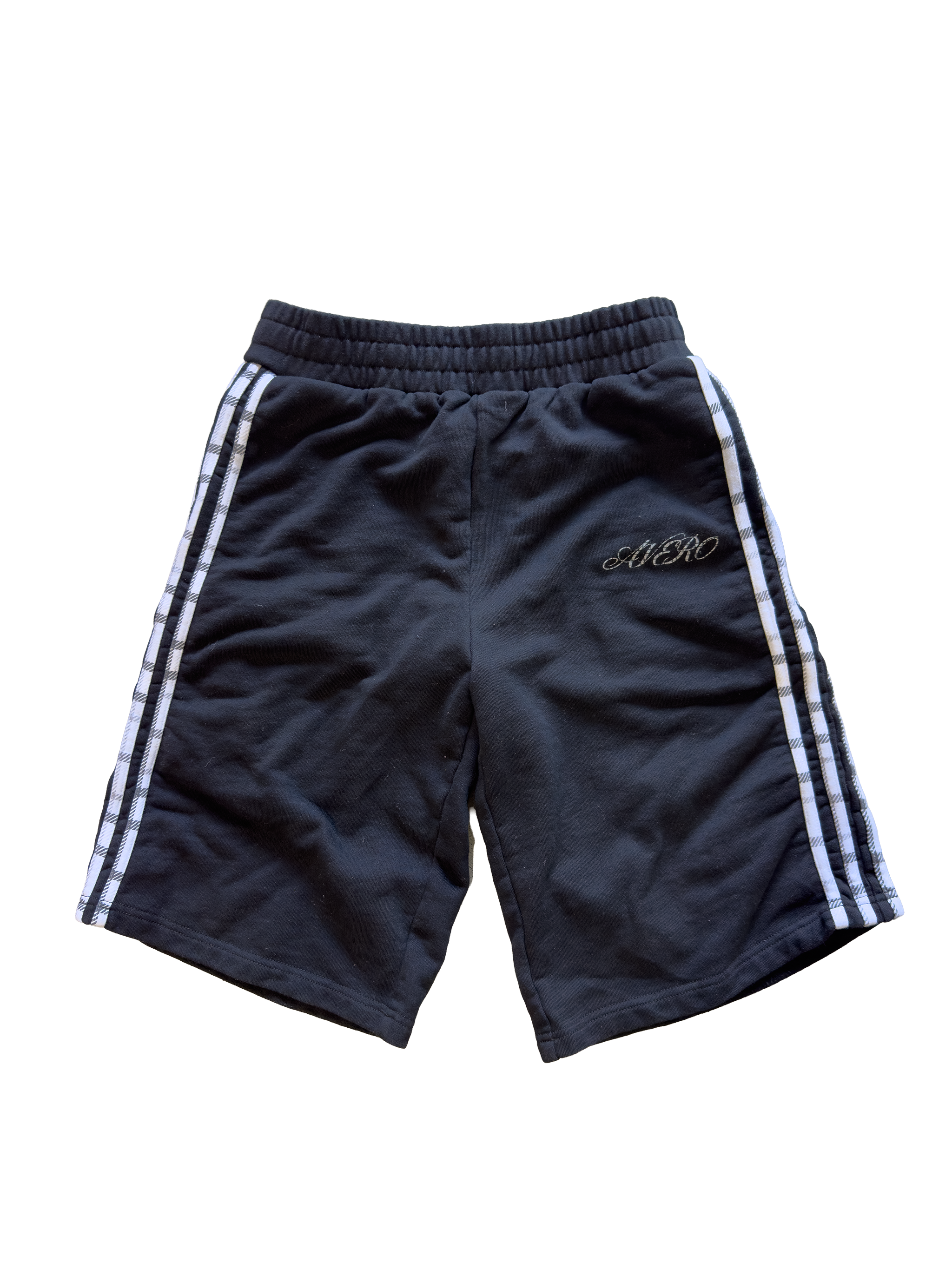 avero black shorts