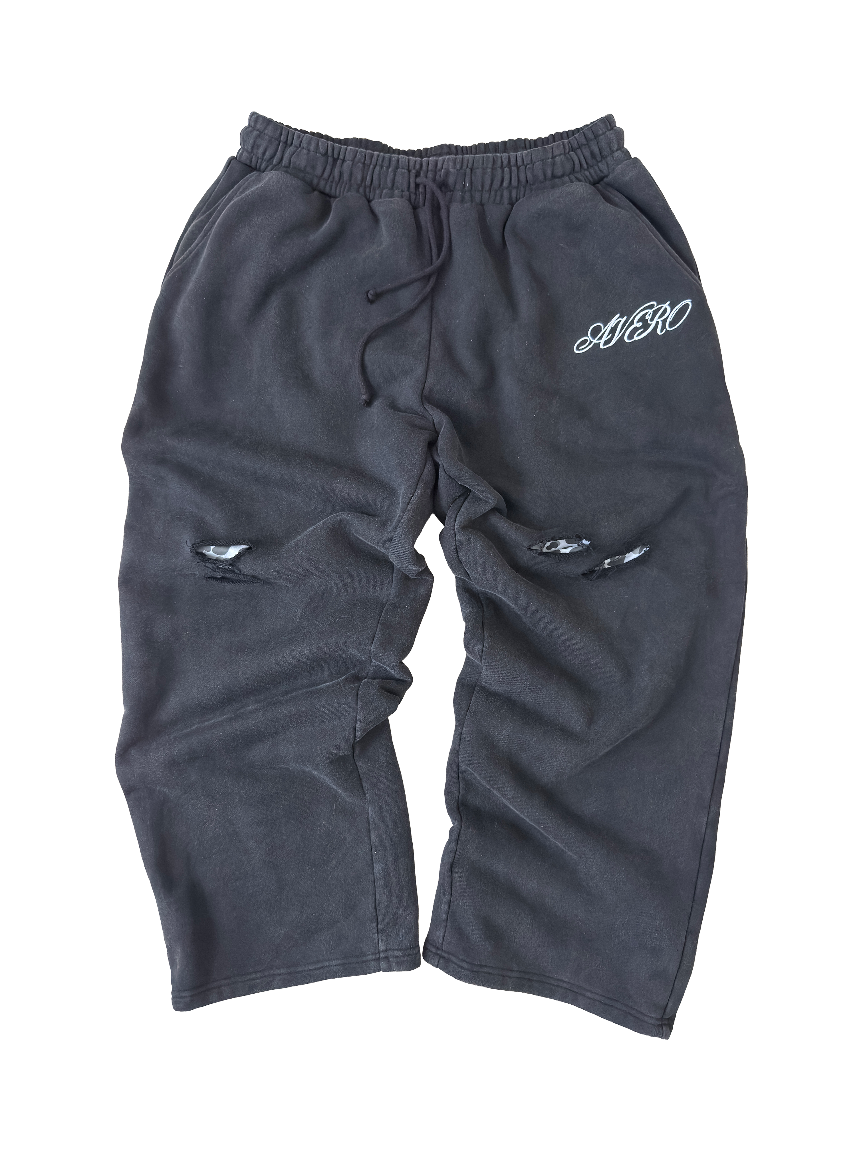 AVERO snow leopard sweatpants